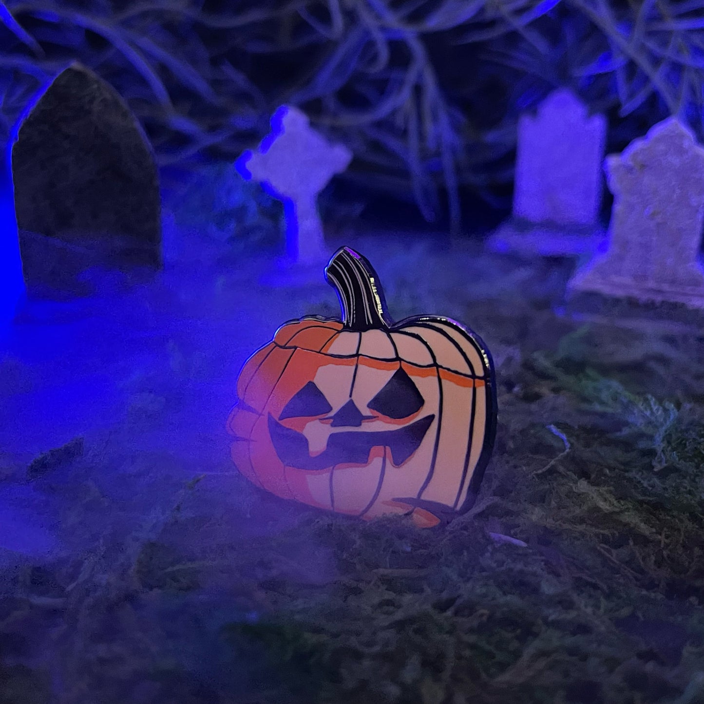 Rotting Pumpkin (enamel pin)